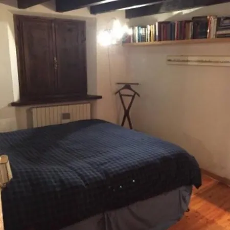 Pont Serrand Apartment